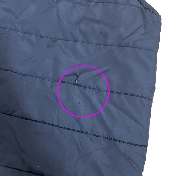 4/$25 The Children’s Place Boys Navy Blue Fleece Lined Puffer Vest Size Medium - Picture 6 of 8